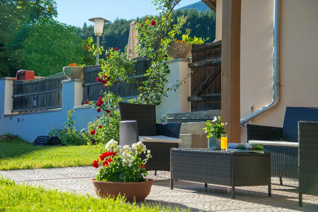 Appartement- Und Wellnesshotel Winkler Falzes Eksteriør bilde