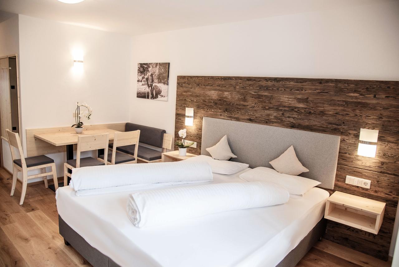 Appartement- Und Wellnesshotel Winkler Falzes Eksteriør bilde