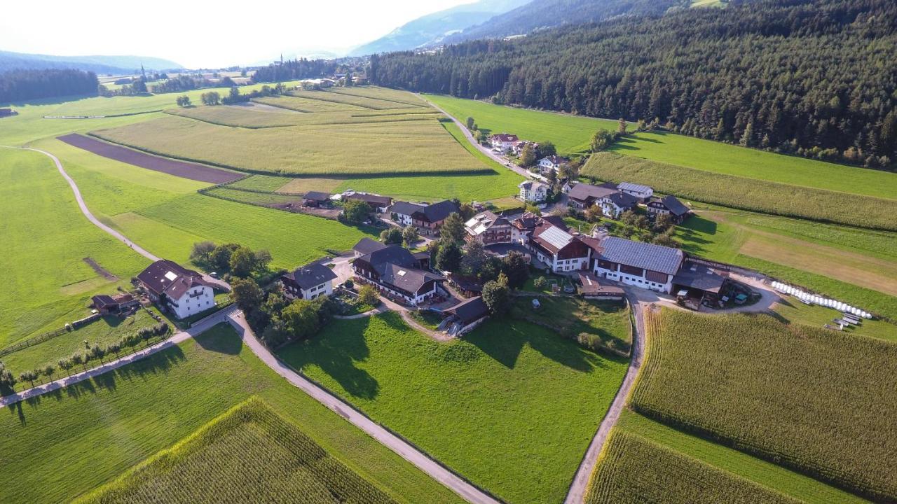 Appartement- Und Wellnesshotel Winkler Falzes Eksteriør bilde